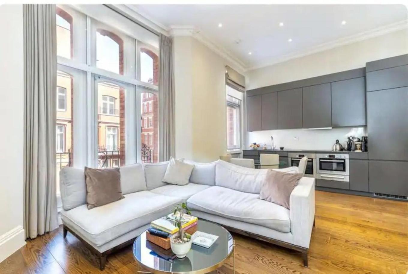Gorgeous Condos In Tribeca Ню Йорк Екстериор снимка